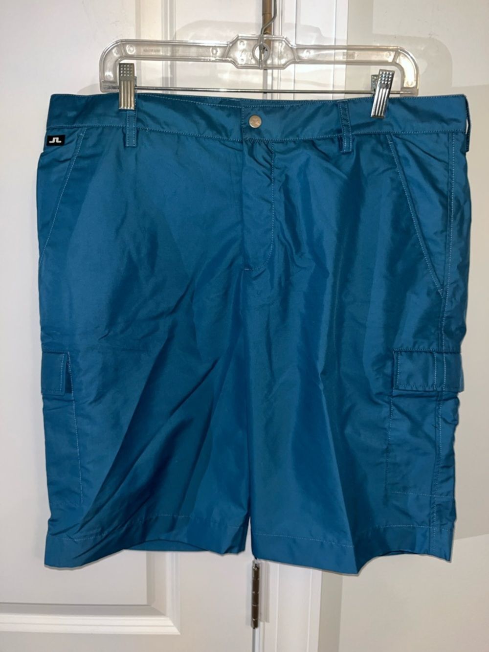 New Polyester 11” J. Lindeberg Golf Flat Front Modern Cargo Shorts 36 waist B